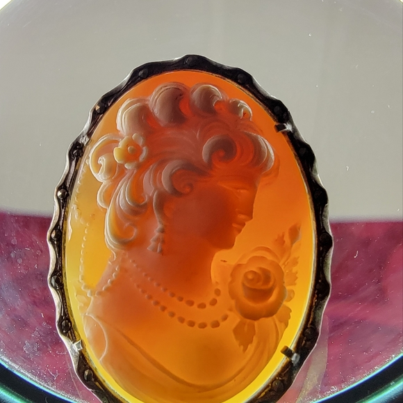 Victorian Cameo Pin/Broach - Picture 7 of 7